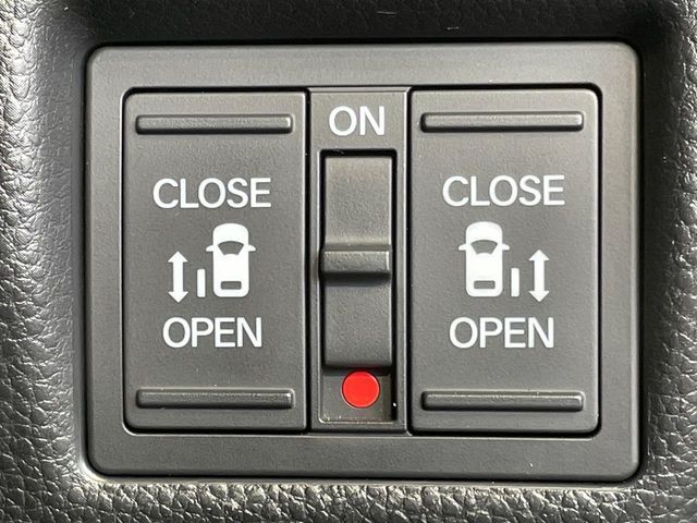 HONDA N BOX CUSTOM 2018 Image 31