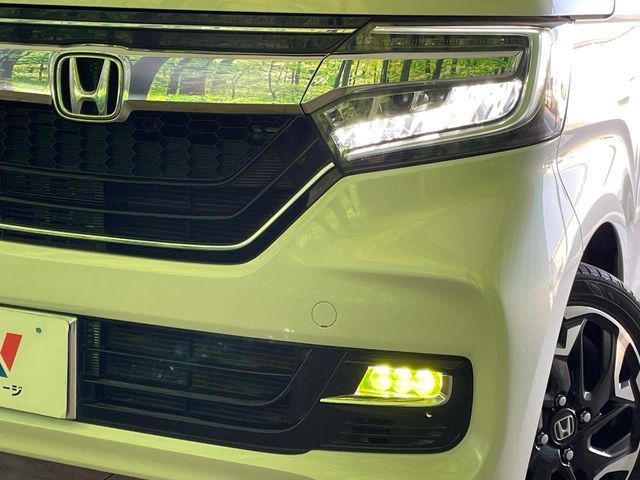 HONDA N BOX CUSTOM 2018 Image 31