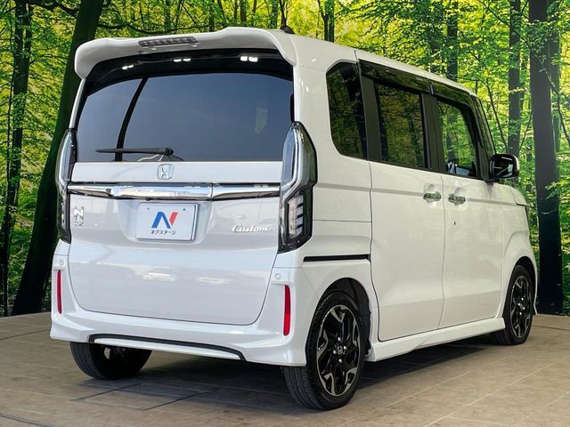 HONDA N BOX CUSTOM 2018 Image 31