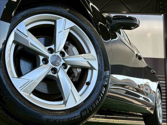 AUDI A6 AVANT 2021 Image 31