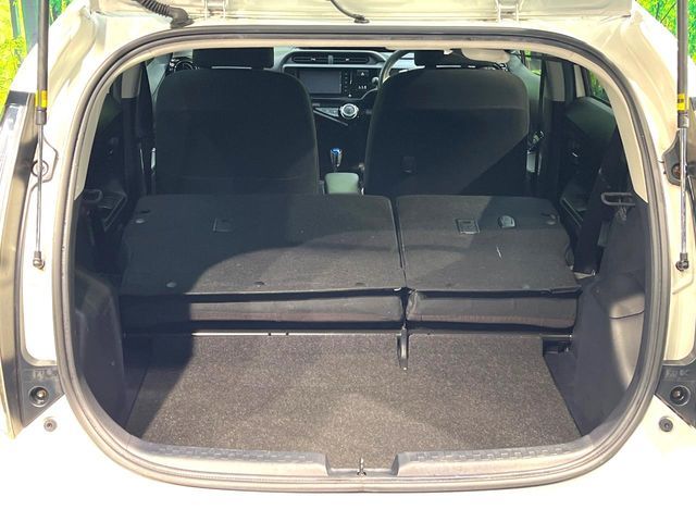 TOYOTA AQUA 2016 Image 31