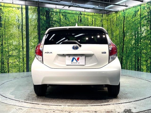 TOYOTA AQUA 2016 Image 31