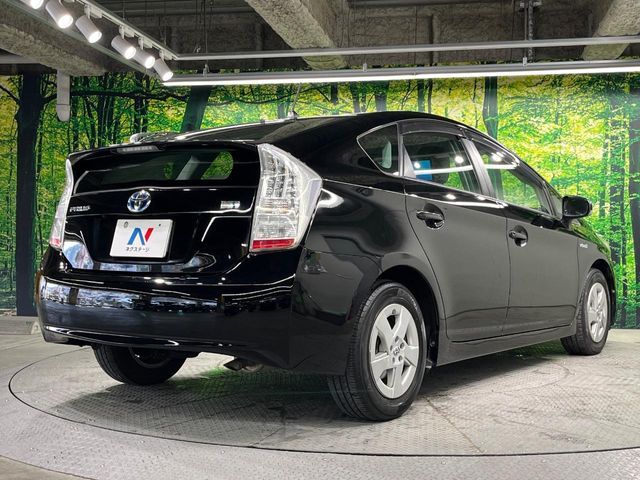 TOYOTA PRIUS 2010 Image 31