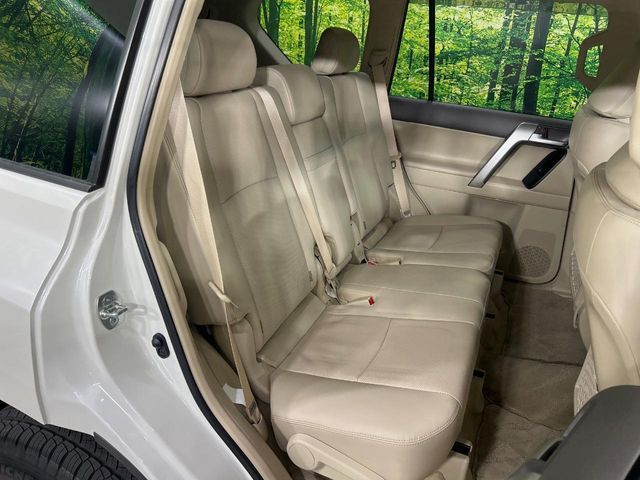 TOYOTA LANDCRUISER PRADO 2022 Image 31