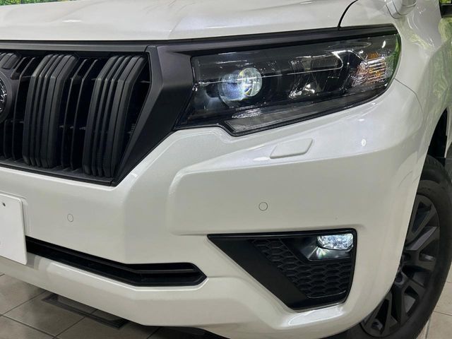 TOYOTA LANDCRUISER PRADO 2022 Image 31