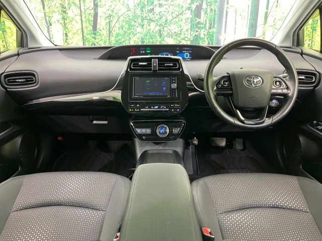 TOYOTA PRIUS 2019 Image 31