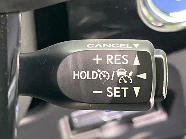 TOYOTA PRIUS 2019 Image 31