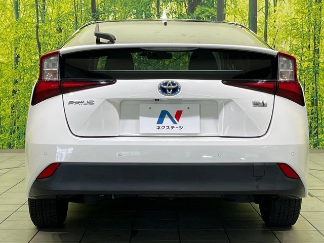 TOYOTA PRIUS 2019 Image 31