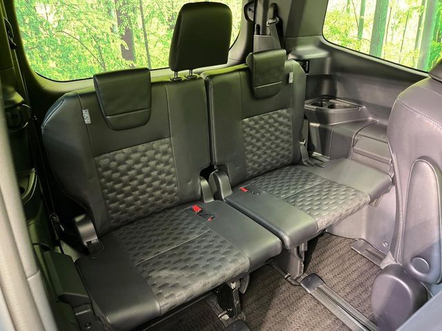 TOYOTA VOXY HYBRID 2023 Image 31