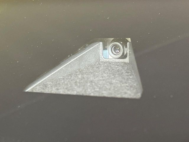 TOYOTA CROWN SEDAN HYBRID 2018 Image 31