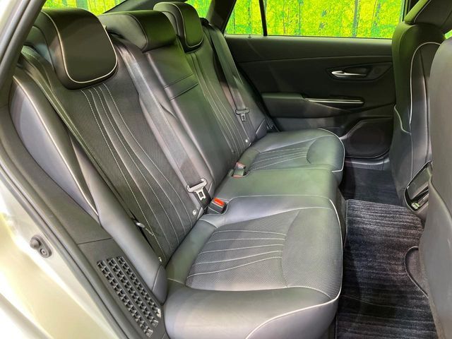 TOYOTA CROWN SEDAN HYBRID 2018 Image 31