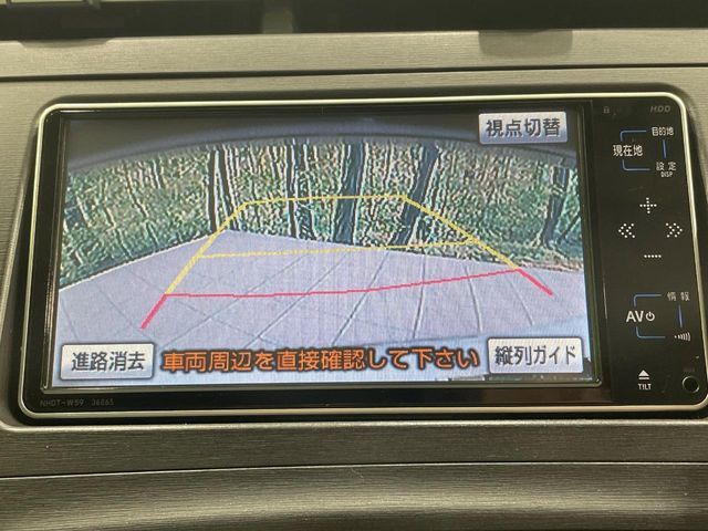 TOYOTA PRIUS 2010 Image 31