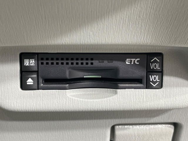 TOYOTA PRIUS 2010 Image 31