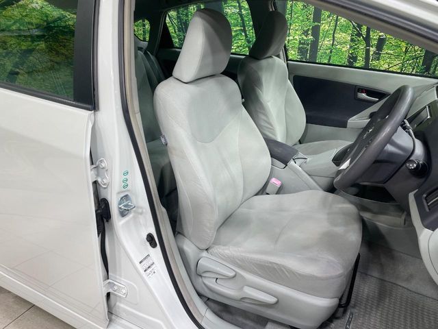 TOYOTA PRIUS 2010 Image 31