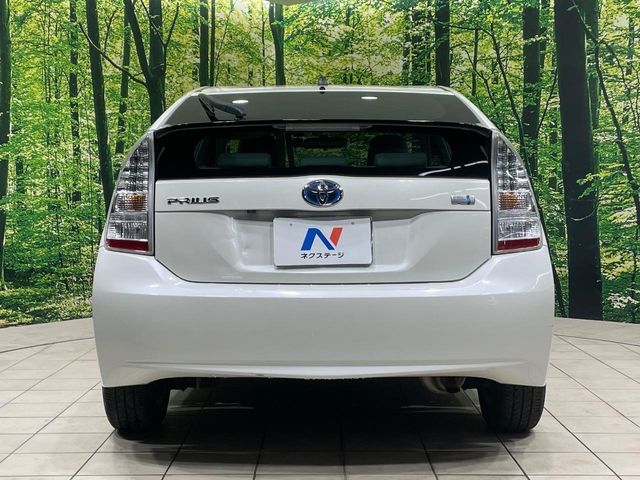 TOYOTA PRIUS 2010 Image 31
