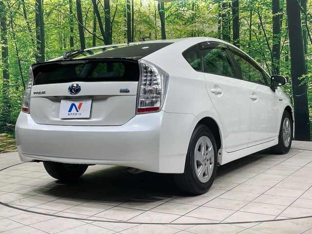 TOYOTA PRIUS 2010 Image 31