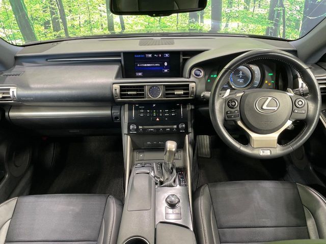 TOYOTA LEXUS IS300H 2014 Image 31