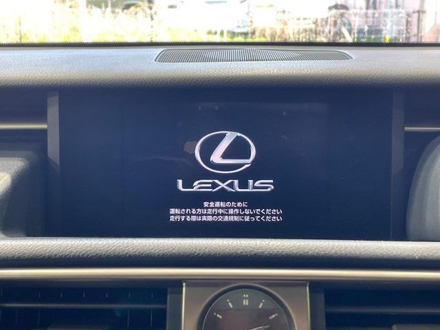 TOYOTA LEXUS IS300H 2014 Image 31