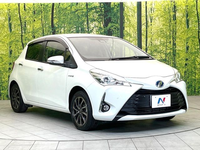 TOYOTA VITZ HYBRID 2019 Image 31