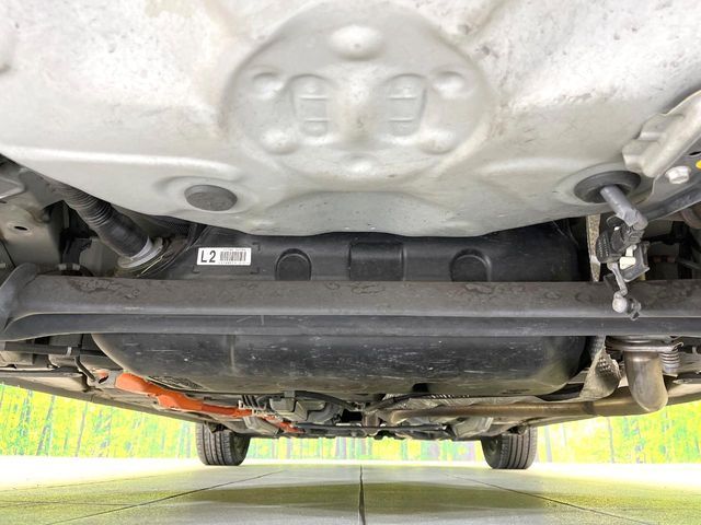 TOYOTA VITZ HYBRID 2019 Image 31