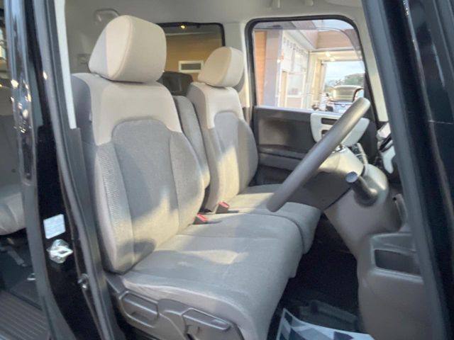 HONDA N BOX 2021 Image 31