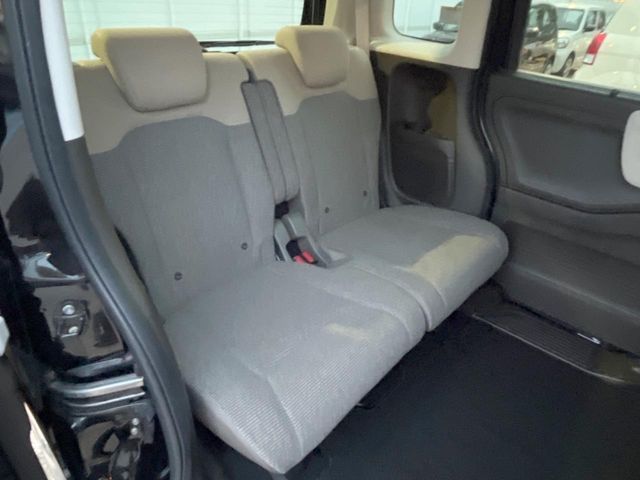 HONDA N BOX 2021 Image 31