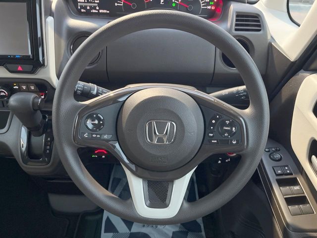 HONDA N BOX 2021 Image 31