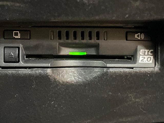 TOYOTA C-HR 2018 Image 31