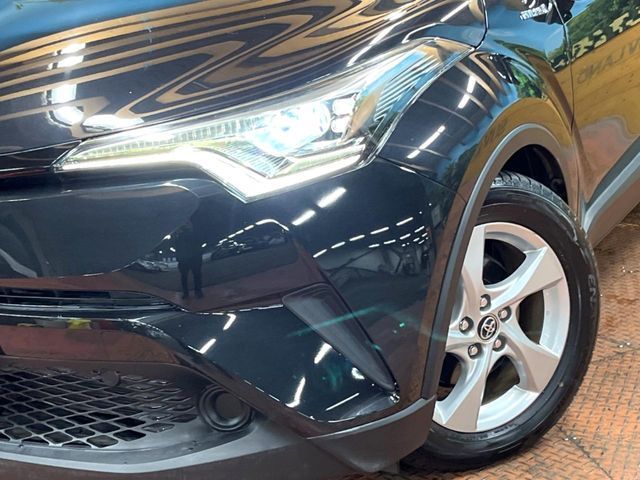TOYOTA C-HR 2018 Image 31