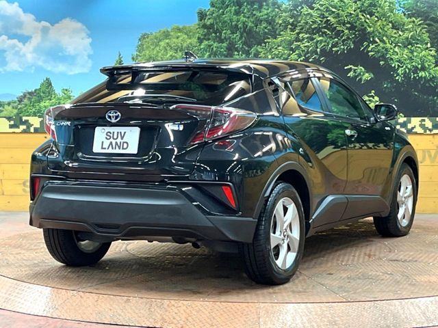 TOYOTA C-HR 2018 Image 31