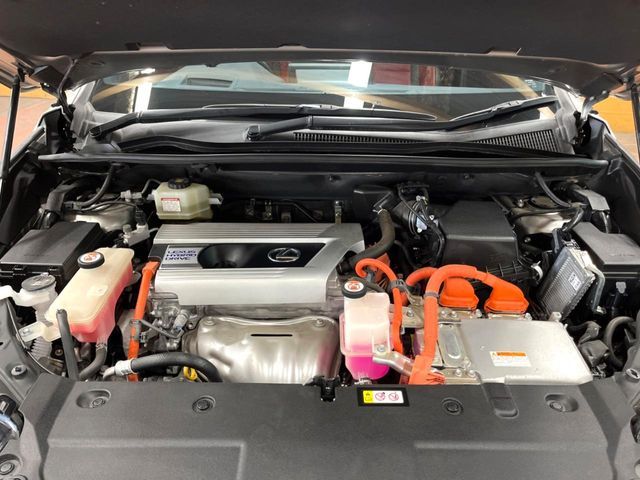 TOYOTA LEXUS NX300H 2019 Image 31