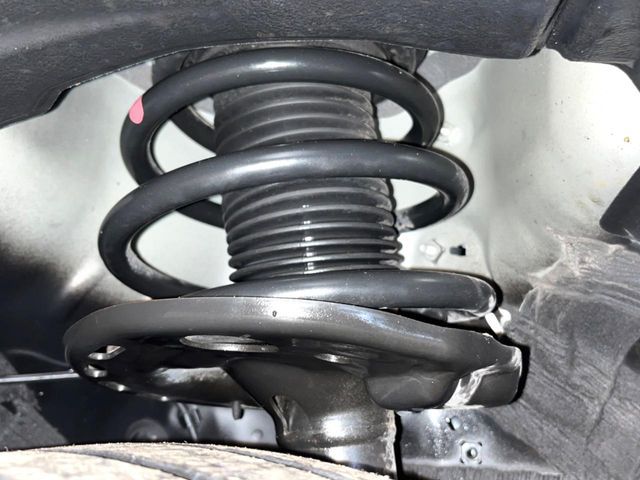 TOYOTA LEXUS NX300H 2019 Image 31