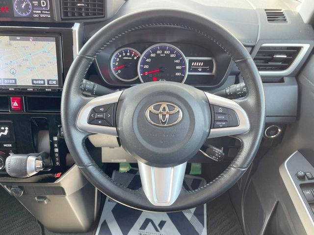 TOYOTA TANK 2017 Image 31