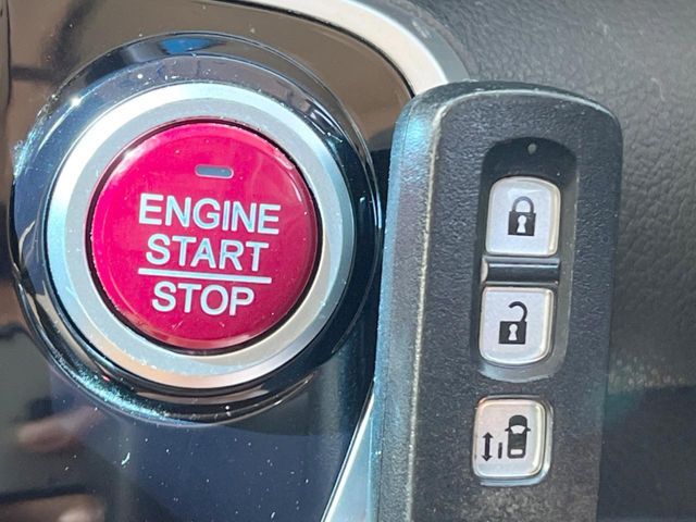 HONDA N BOX CUSTOM 2016 Image 31