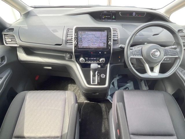 NISSAN SERENA  S-HYBRID 2018 Image 31