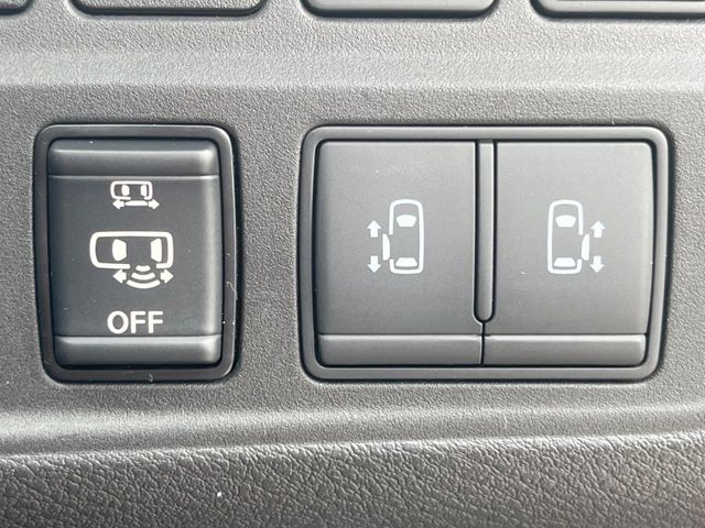 NISSAN SERENA  S-HYBRID 2018 Image 31