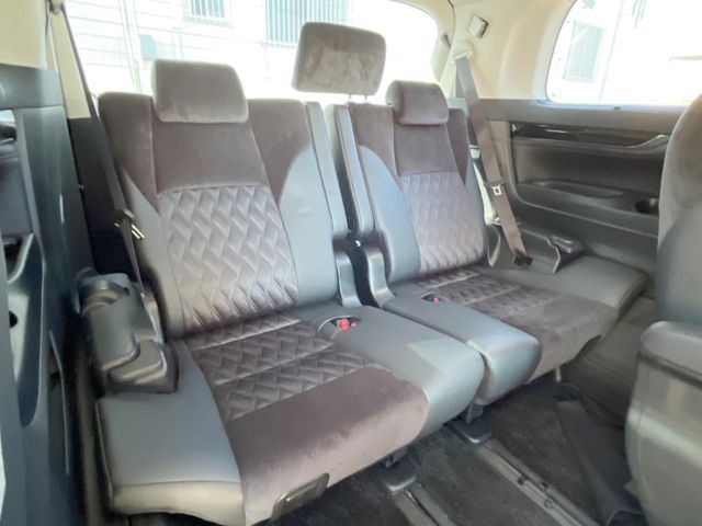 TOYOTA ALPHARD 2015 Image 31