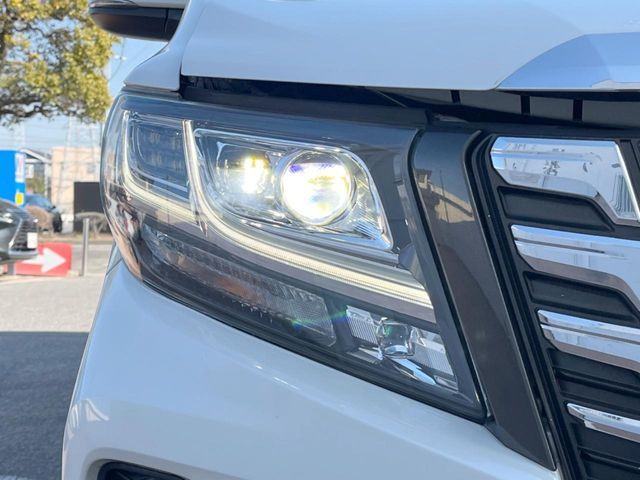 TOYOTA ALPHARD 2015 Image 31