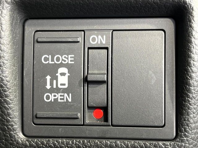 HONDA N BOX CUSTOM 4WD 2019 Image 31