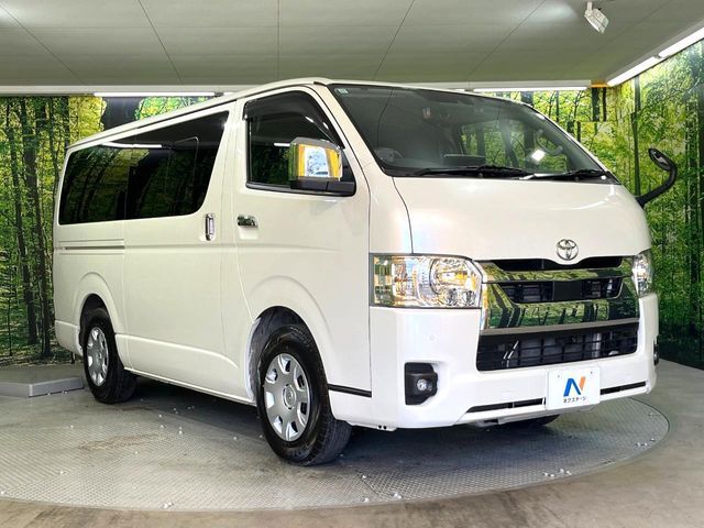 TOYOTA HIACE VAN 2WD 2023 Image 31