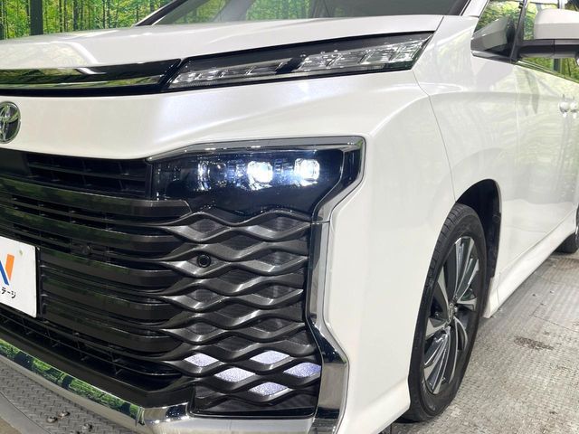 TOYOTA VOXY 2023 Image 31