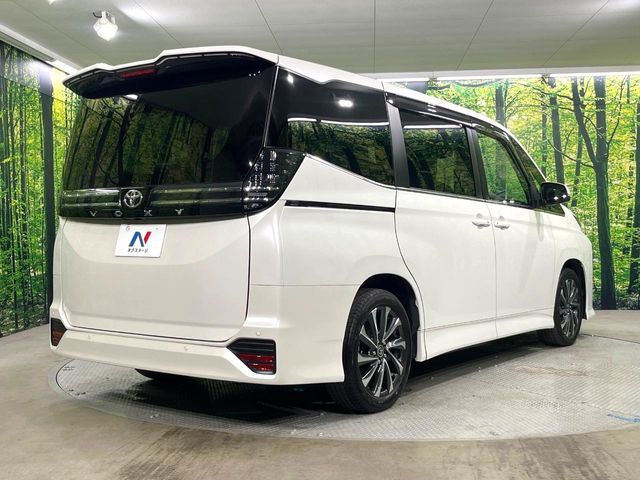 TOYOTA VOXY 2023 Image 31