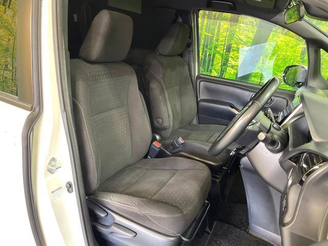 TOYOTA VOXY 2019 Image 31