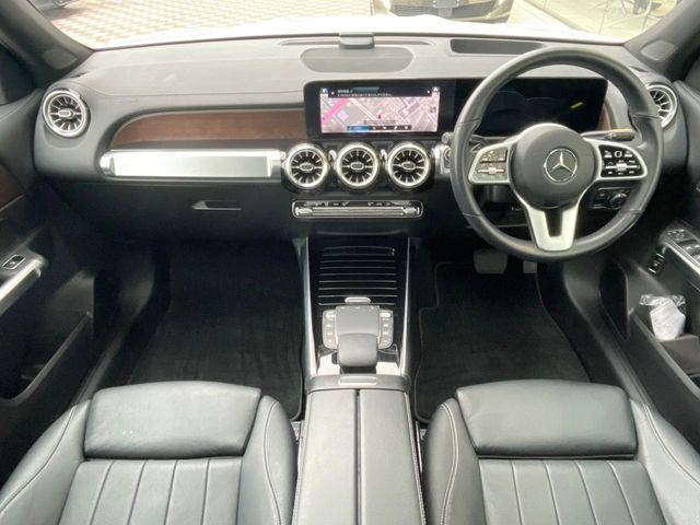 MERCEDES BENZ GLB 2021 Image 31