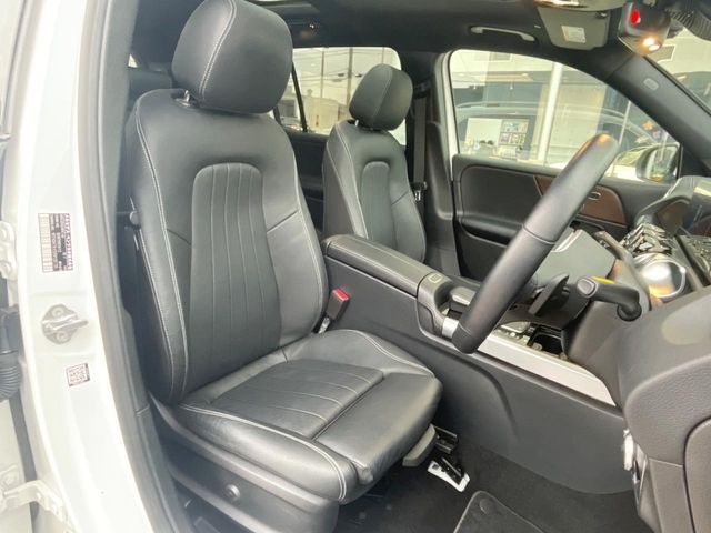 MERCEDES BENZ GLB 2021 Image 31