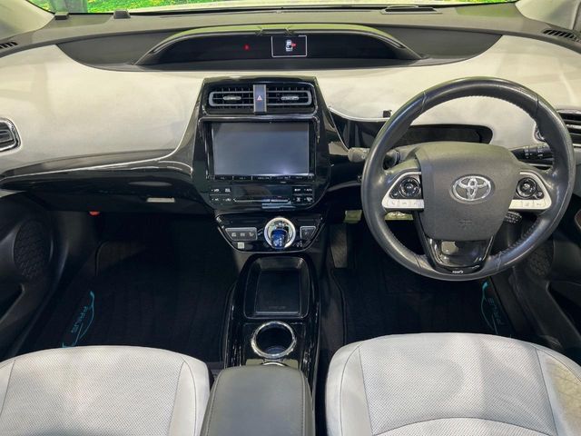TOYOTA PRIUS 2016 Image 31
