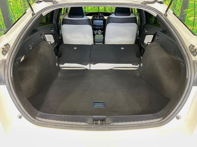 TOYOTA PRIUS 2016 Image 31