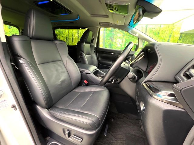 TOYOTA VELLFIRE 2018 Image 31