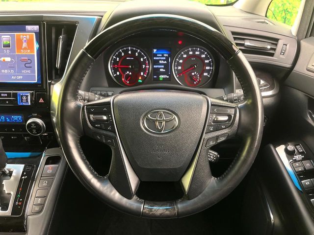 TOYOTA VELLFIRE 2018 Image 31