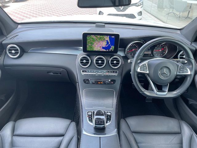 MERCEDES BENZ GLC CL 2017 Image 31